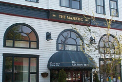 Majestic Inn & Spa
